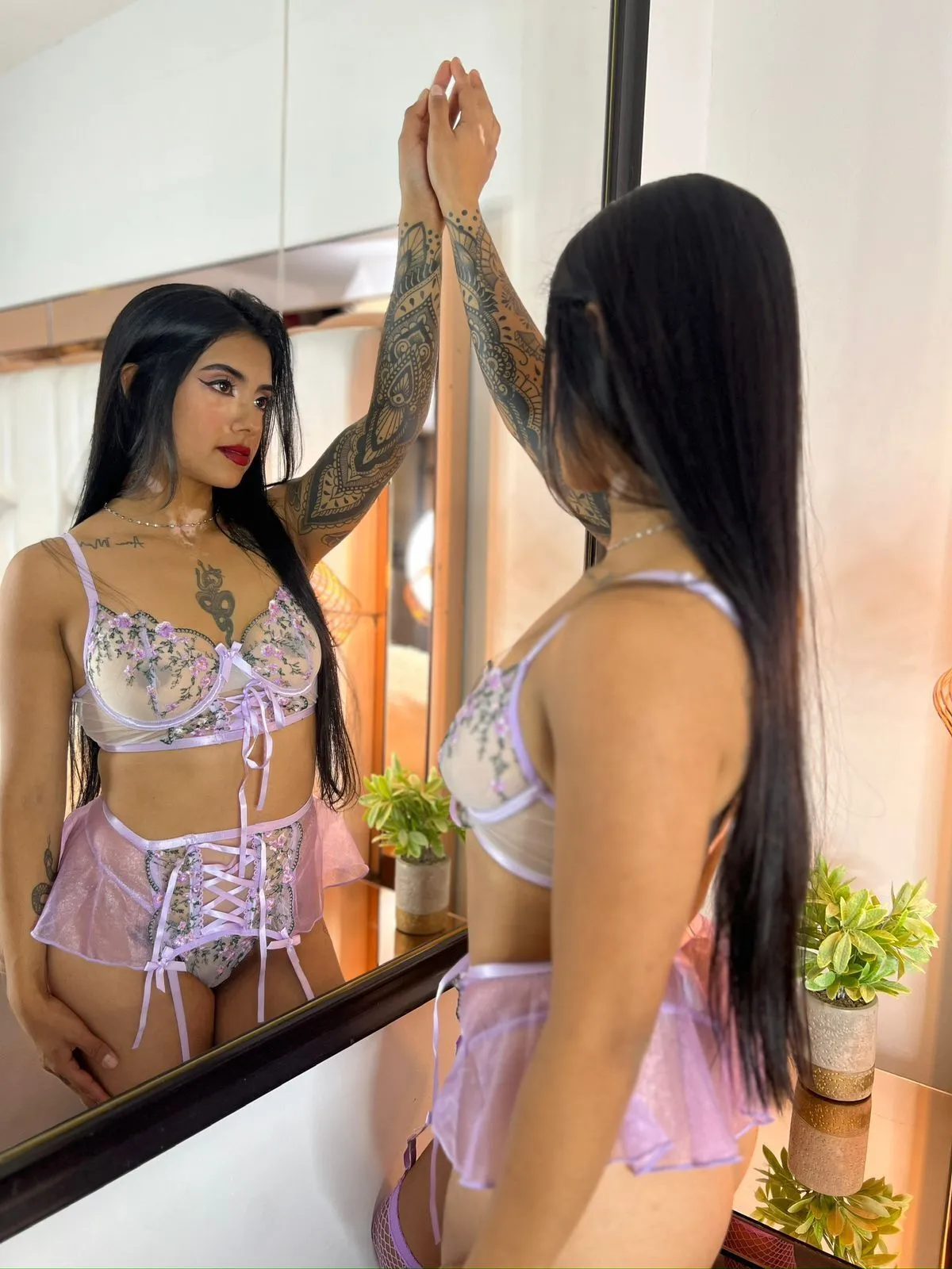 Darsteller ScarletLeiz Foto 2