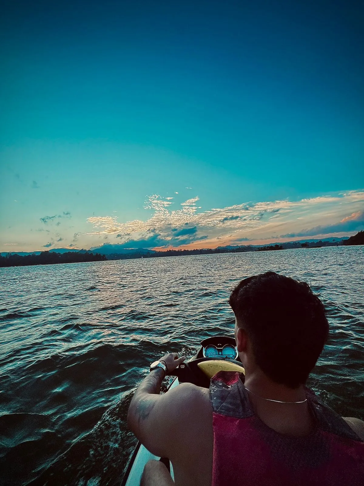 Interprete Iron_tous Foto 2