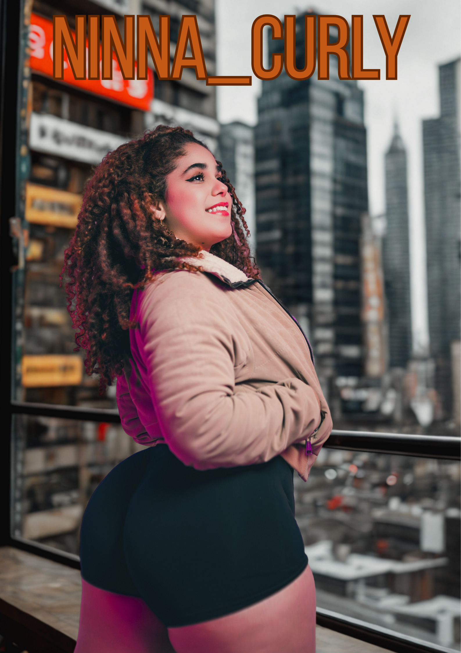 Intérprete NinnaCurly Foto 12