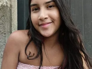 Image de profil du modèle de webcam Charlotte_harris_88