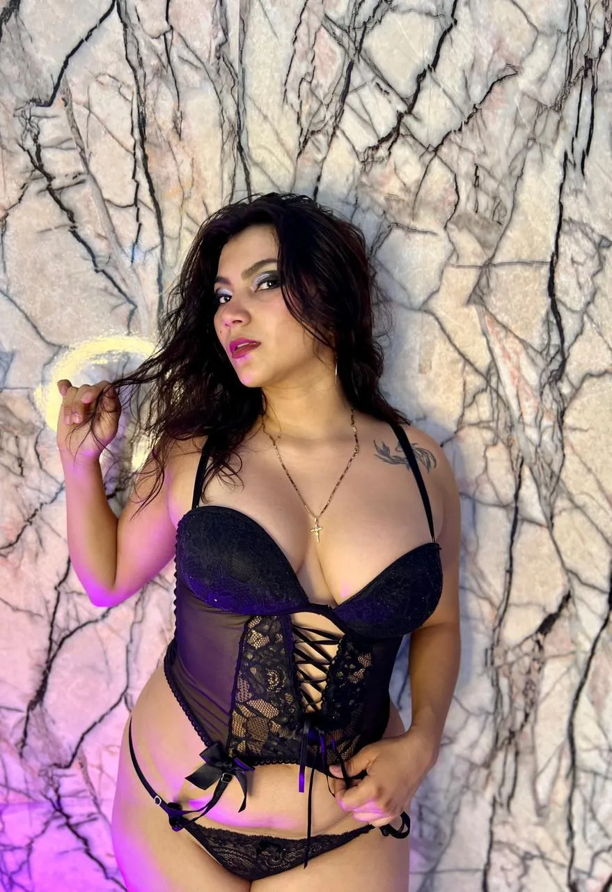 Interprète SofiCuttee Photo 3