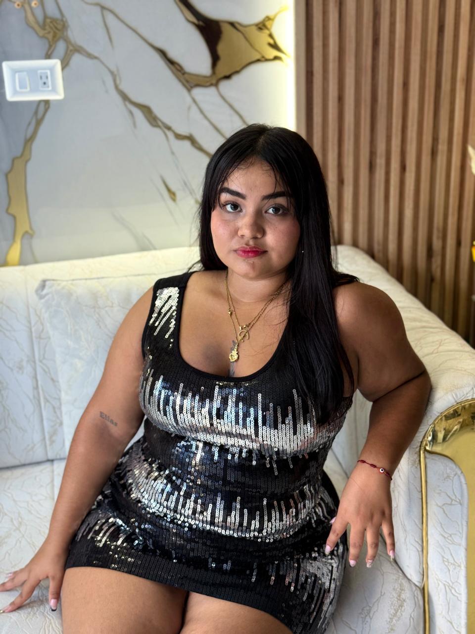 Artiest MiaCurvyy Foto 1