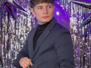 Leo_miller cam model profile picture