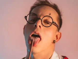 OliverKozlov immagine del profilo del modello di cam