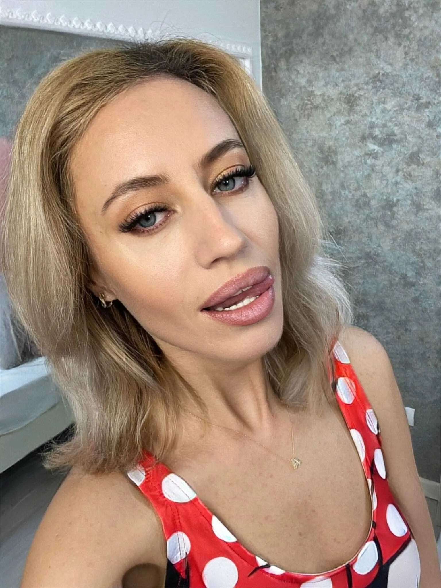 Intérprete DeliaMarlow Foto 2