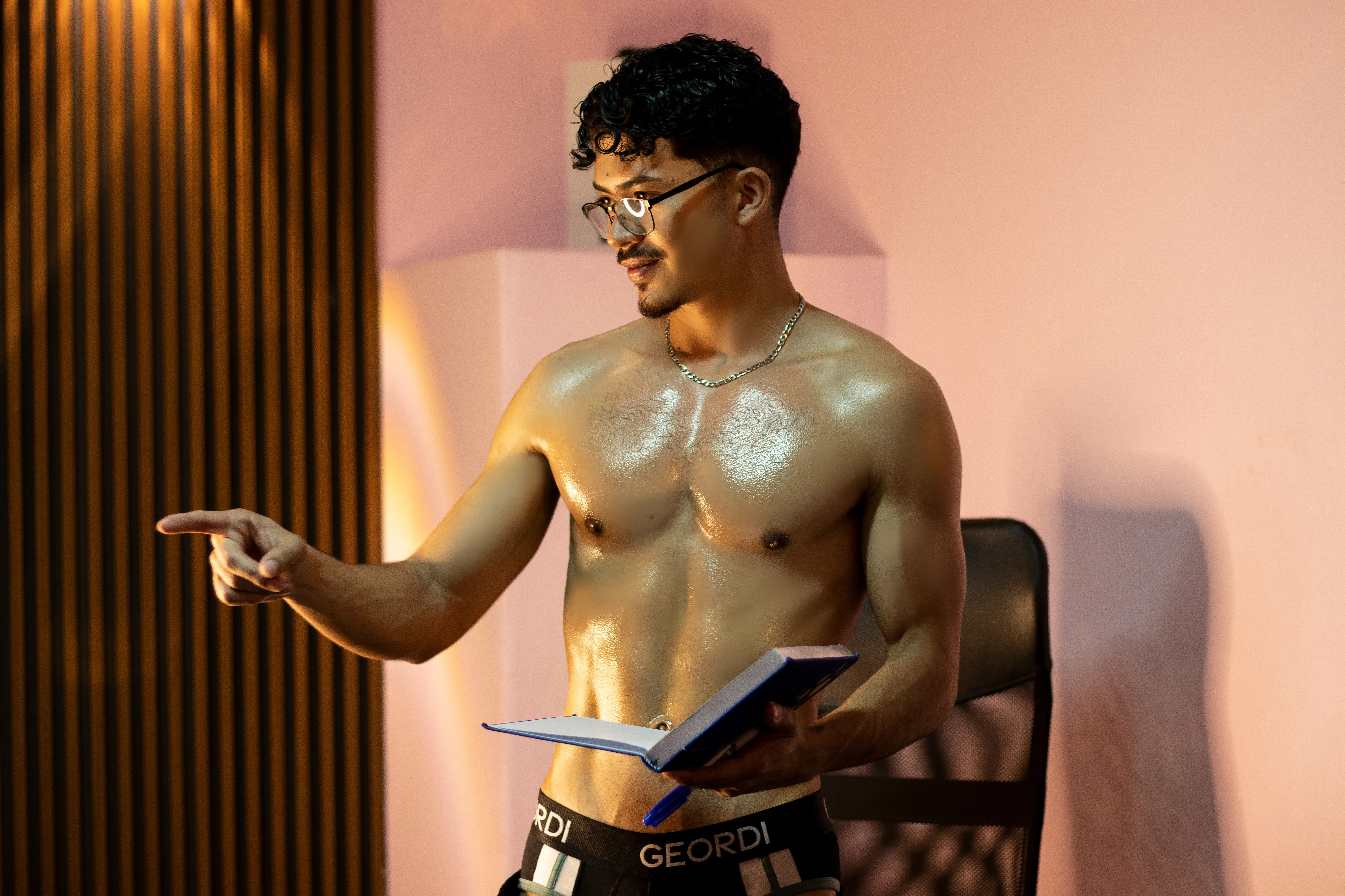 Performer NicolaiKarav Photo 1