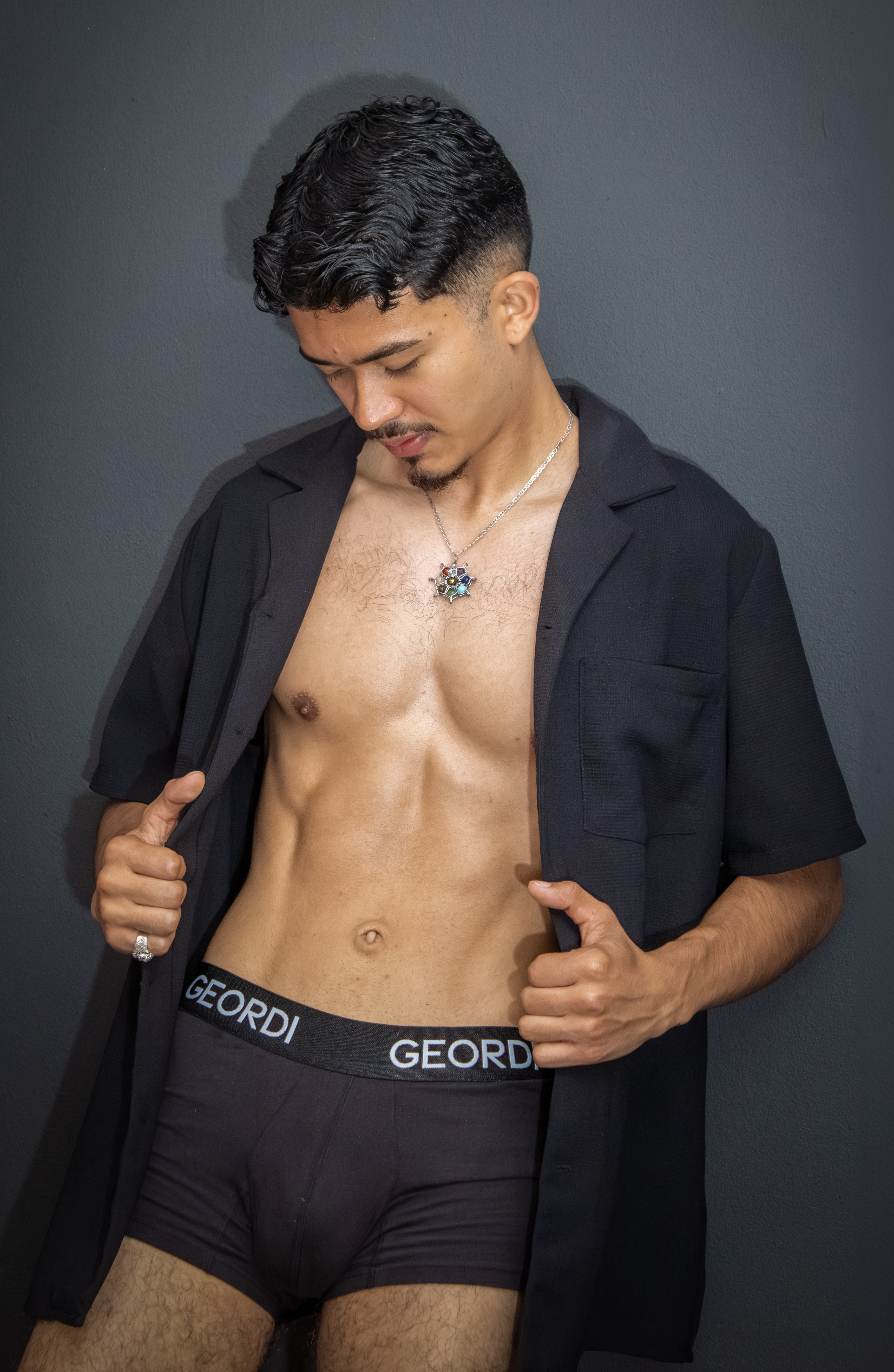 Performer NicolaiKarav Photo 8