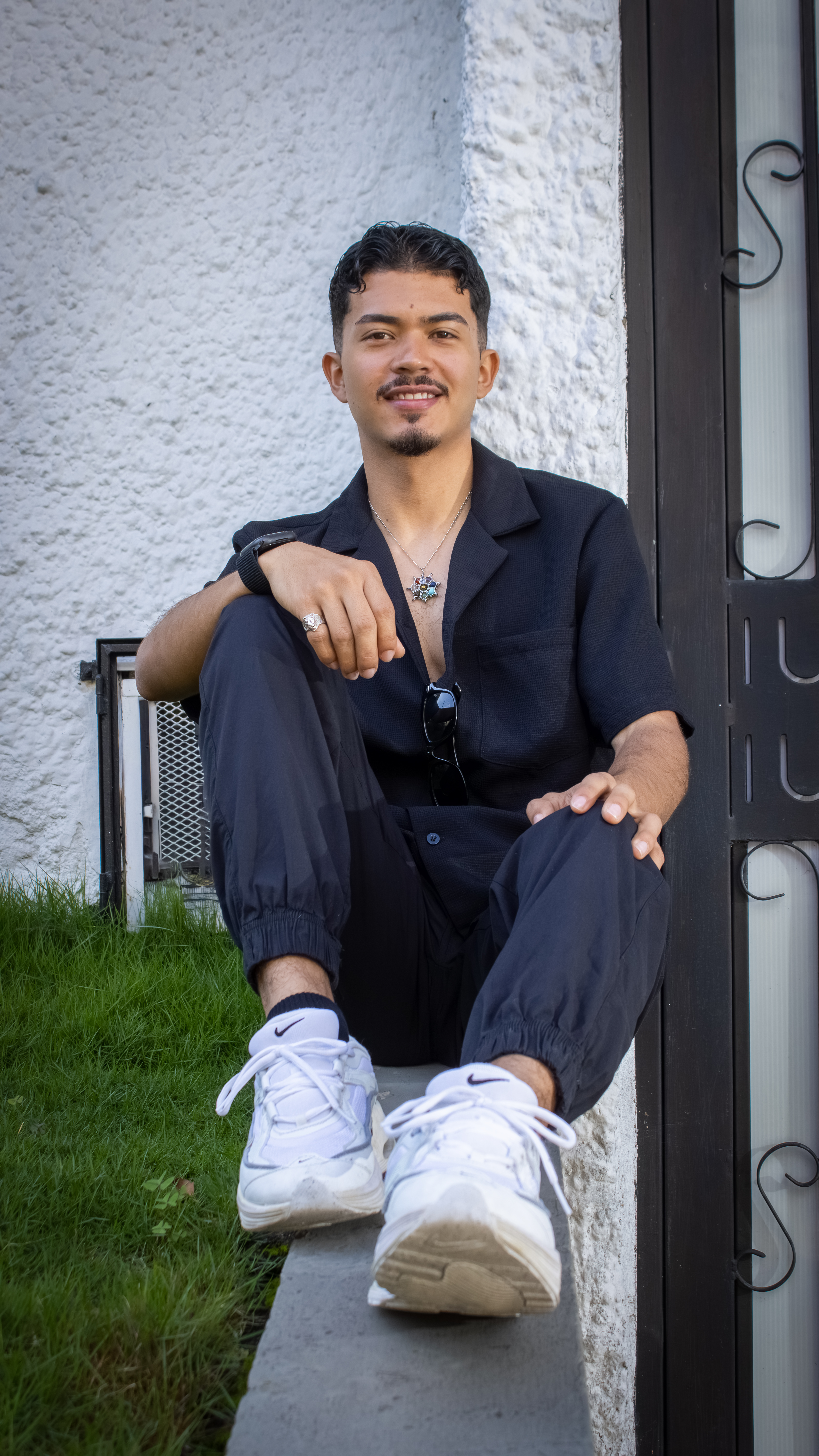 Performer NicolaiKarav Photo 7