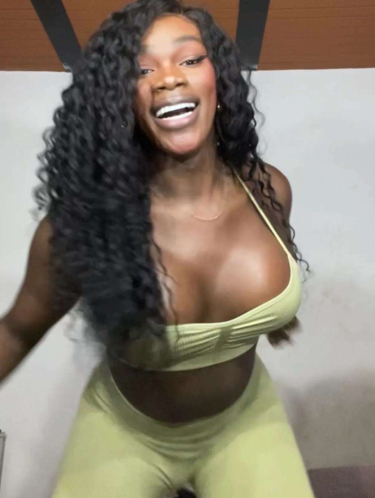 Performer brendaxh Photo 4