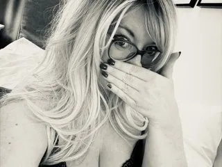 Imagen de perfil de modelo de cámara web de BlondeBridgetx
