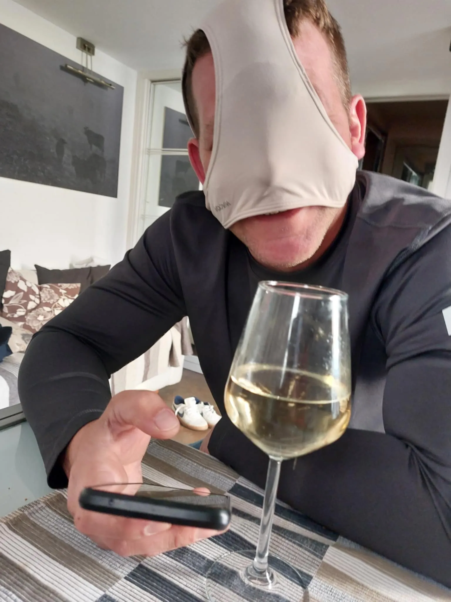 Performer AdrianWell Photo 1