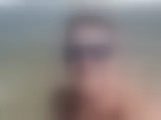 Imagen de perfil de modelo de cámara web de AdrianWell