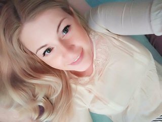 Lunara39 profilbild på webbkameramodell