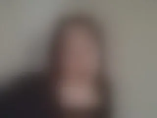 WitchyRiza profilbild på webbkameramodell