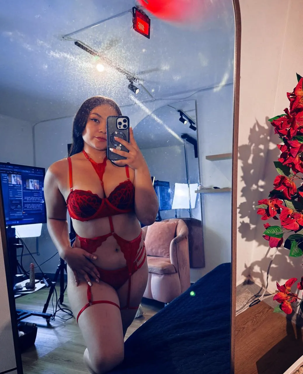 Performer ViickyLopez Photo 8