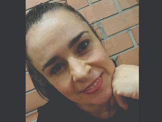 Imagen de perfil de modelo de cámara web de angelic_serenity