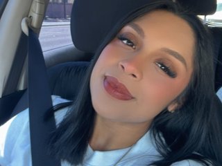 Imagen de perfil de modelo de cámara web de LuciLynn