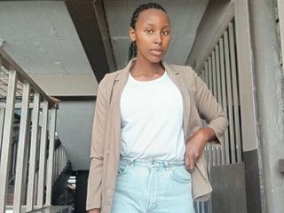 Cherrie_June
