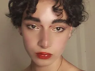 Image de profil du modèle de webcam ErinMuramaki