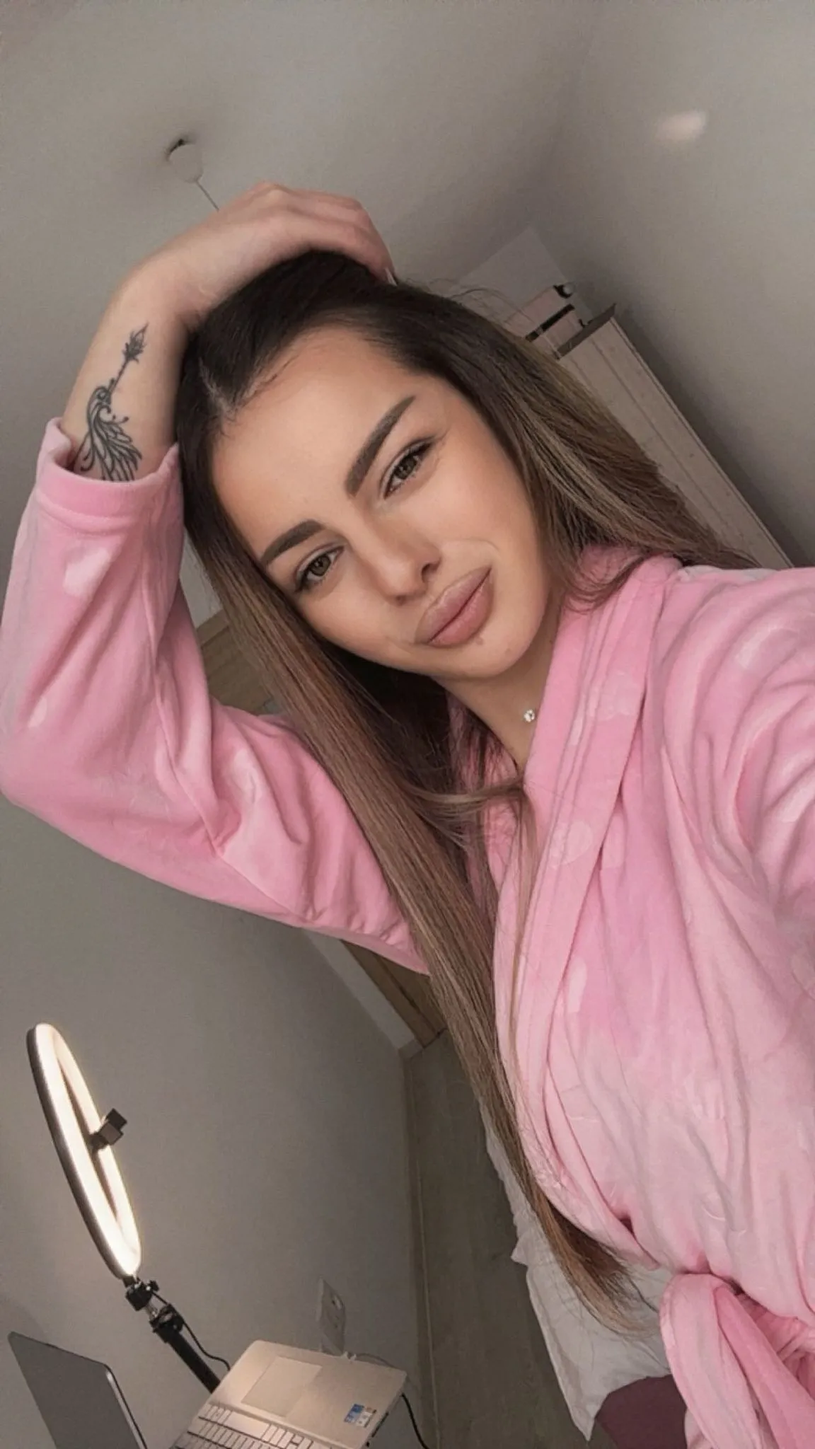 Artiest EMYILIA Foto 7