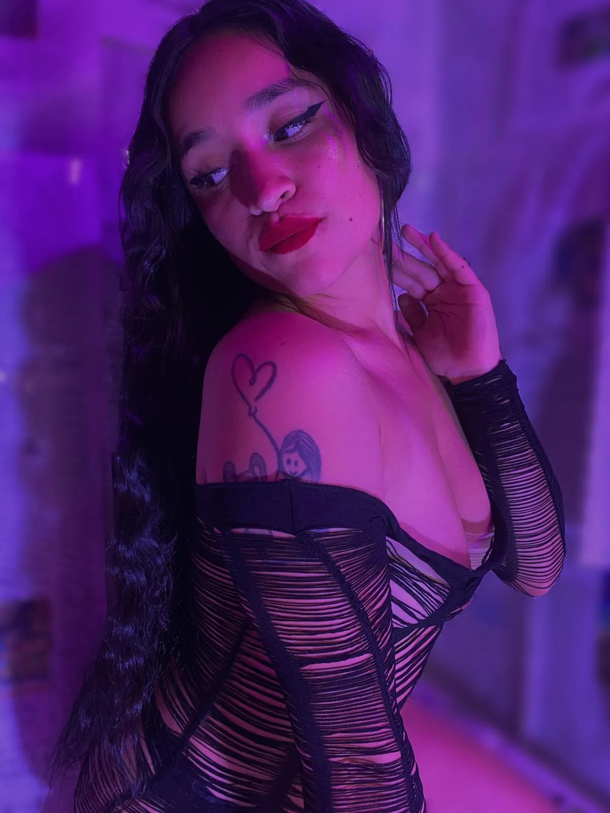 Interprète AmelieRose69 Photo 7