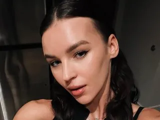 sashalong profilbild på webbkameramodell