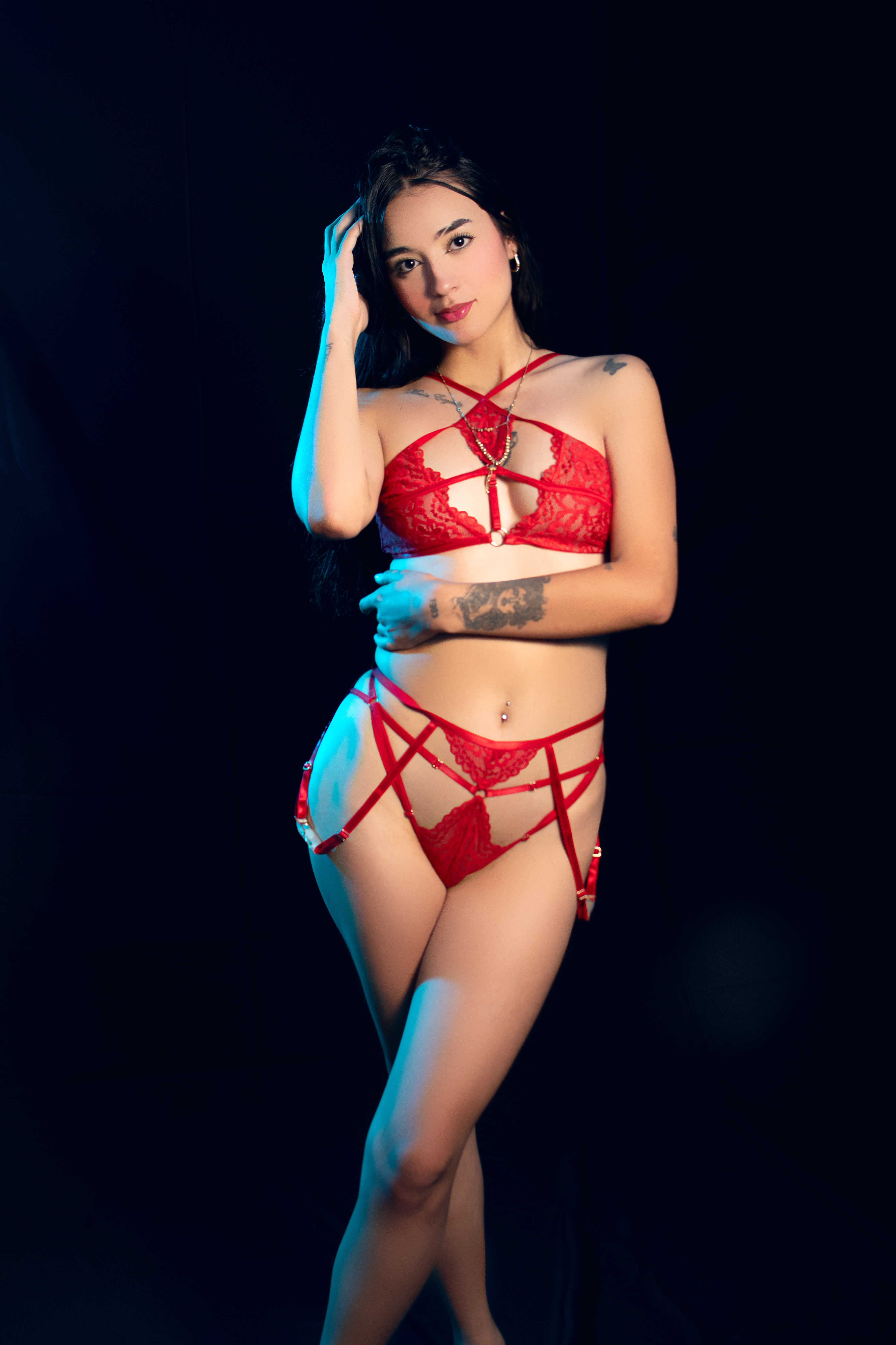 Performer SophiaaSynn Photo 4