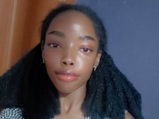 Imagen de perfil de modelo de cámara web de nyawerina