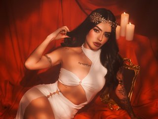 Imagen de perfil de modelo de cámara web de kendalSilver