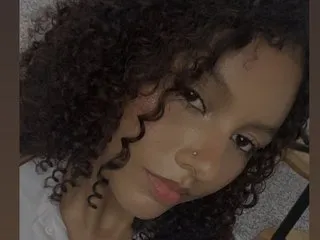 Luna_bunny18 profilbild på webbkameramodell