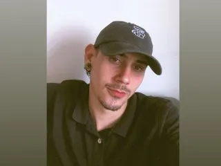 JohnPaulValdez profilbild på webbkameramodell