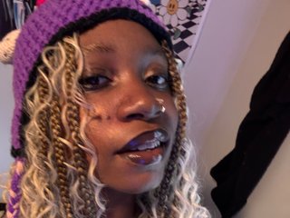 VampZenyata profilbild på webbkameramodell