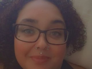 Imagen de perfil de modelo de cámara web de BigBeautifulLightSkin