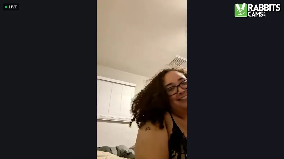 Interprete BigBeautifulLightSkin Video 1