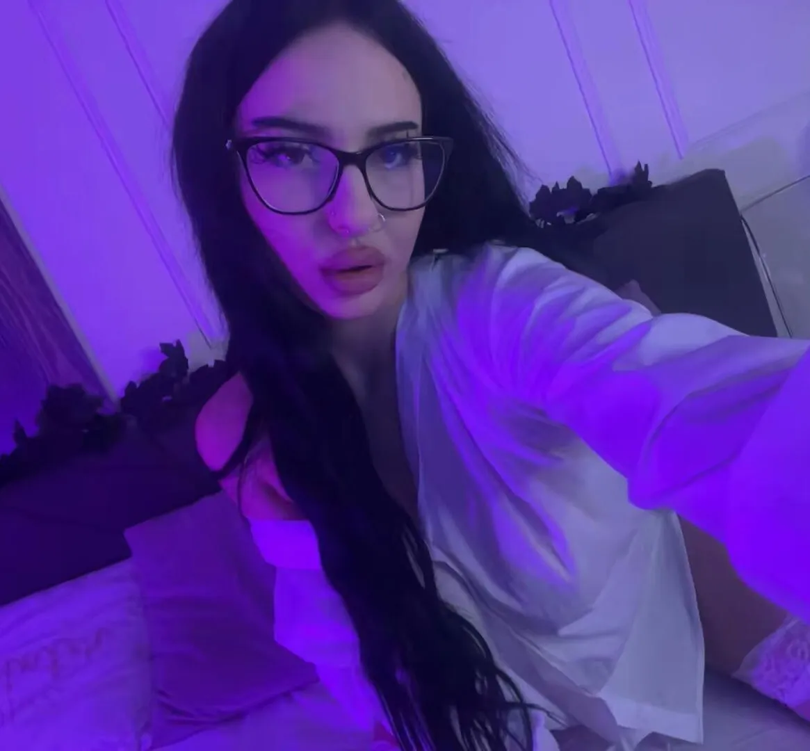 Artist RavennFoxy Foto 10