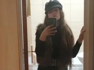 Image de profil du modèle de webcam SARA32