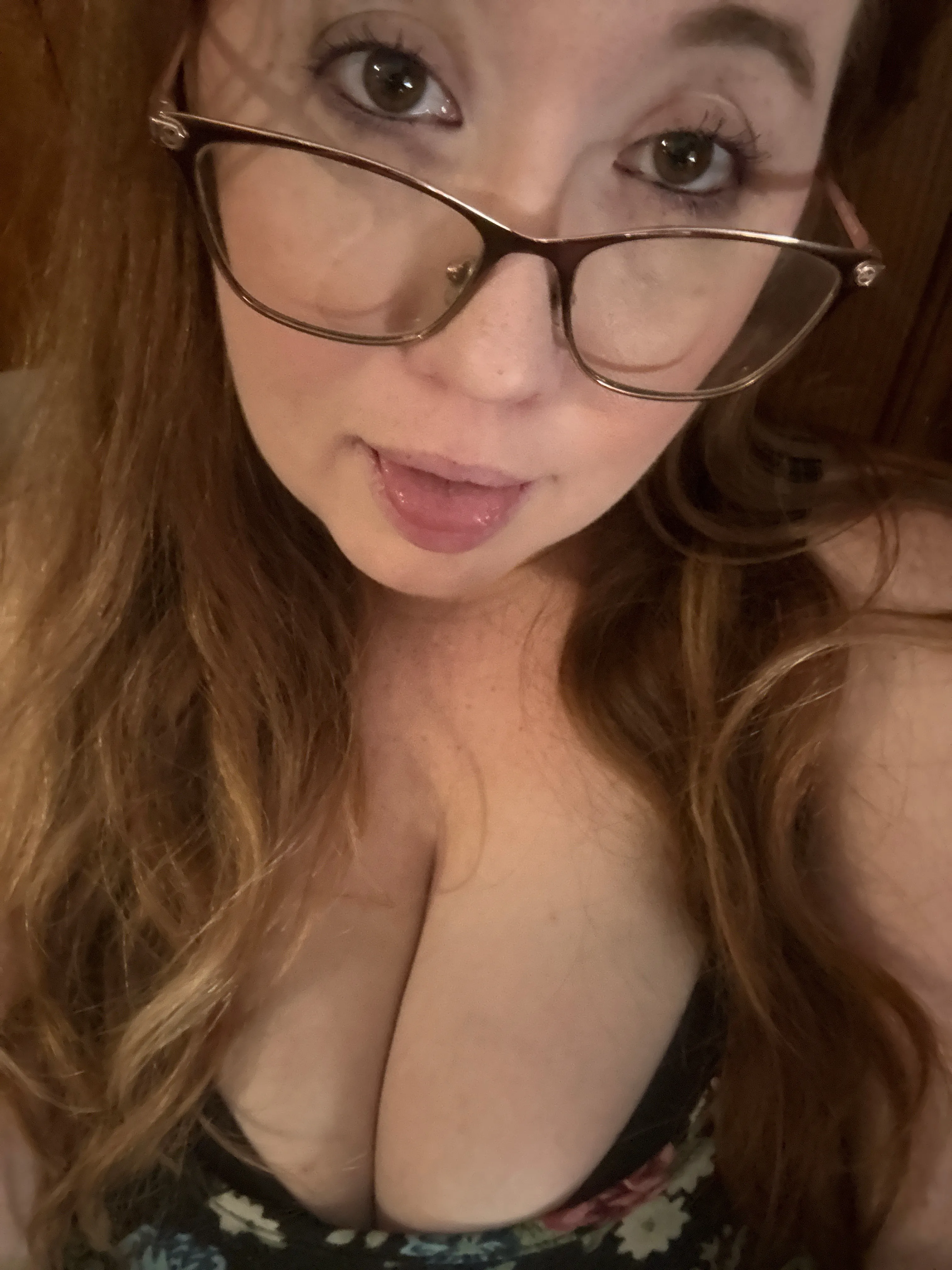 Performer Honeybee203 Photo 10