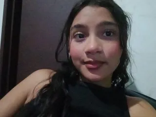 Image de profil du modèle de webcam Kamila_Belle