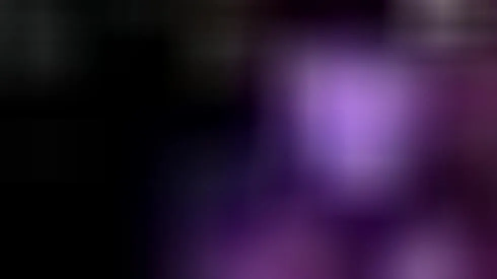 Interprete Jade_Bell Video 1