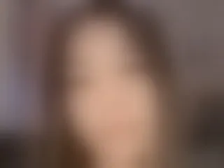 ayla_zzz19 profilbild på webbkameramodell