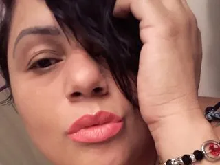 Image de profil du modèle de webcam TitsMarieX0X0