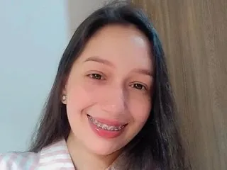 Lunaxxxxxxxx profilbild på webbkameramodell