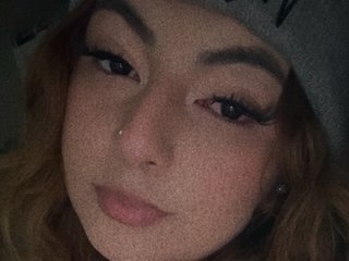 MonicaGray cam model profile picture