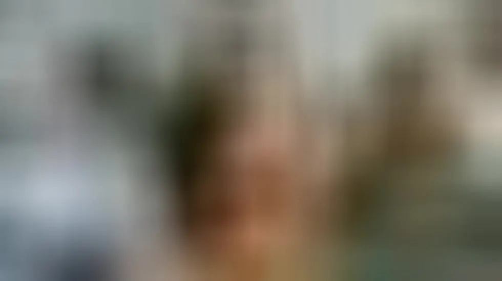 Artist AryaLynn Video 1