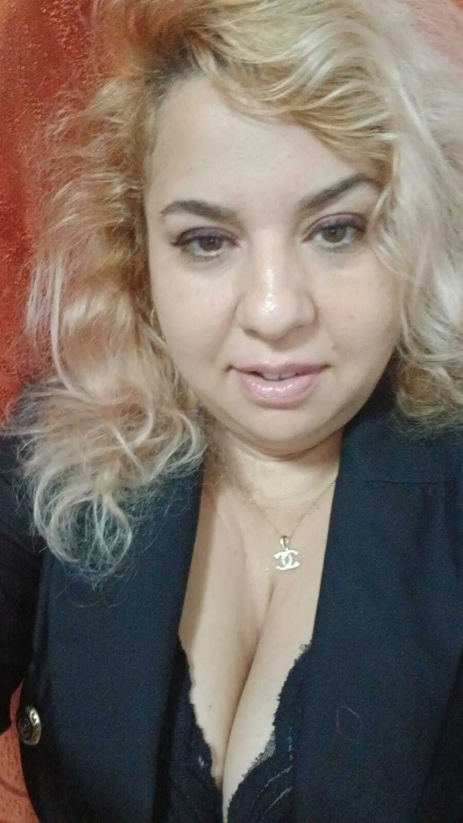 Performer BelleInna Photo 2