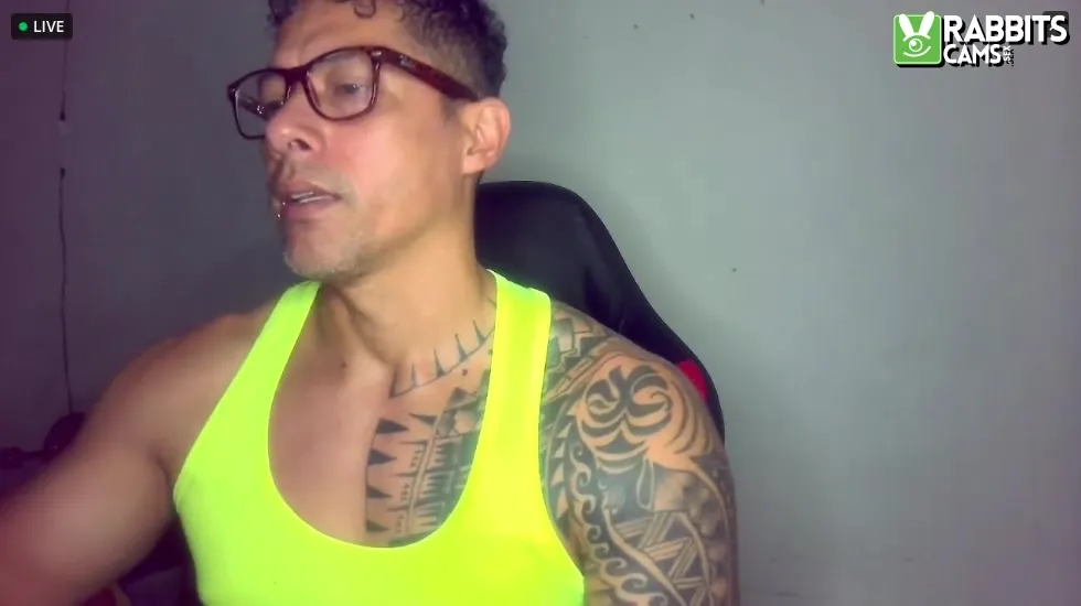 Performer Hades_rom Video 1