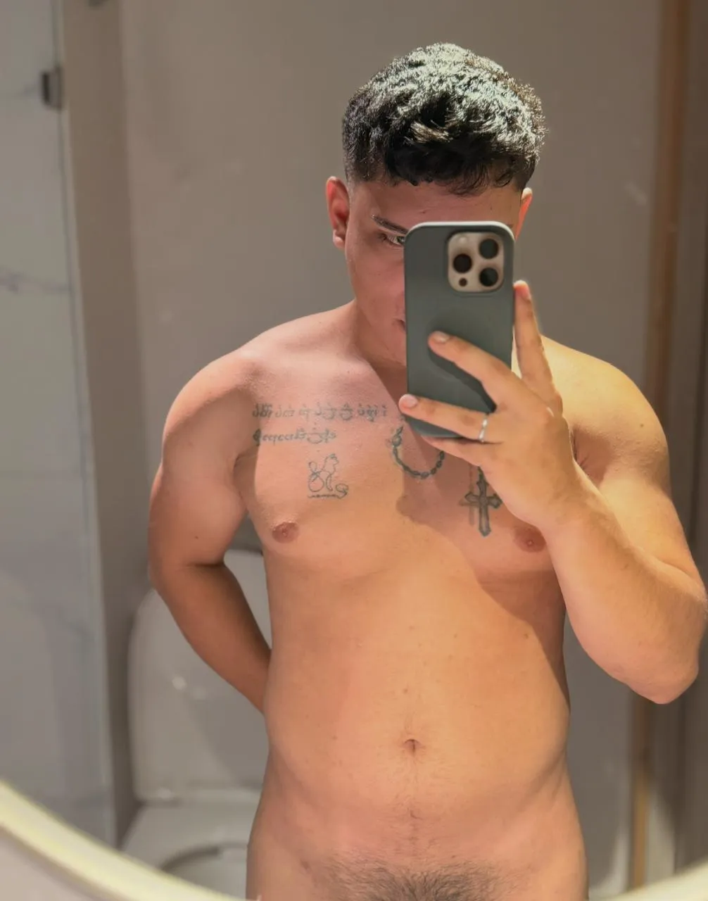 Performer RaymondMorri Photo 8