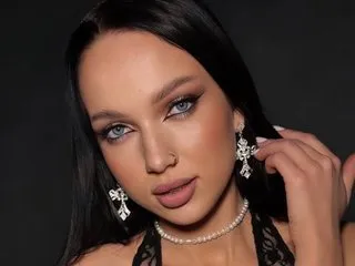 Profilbilde av AlisenPlam webkamera modell