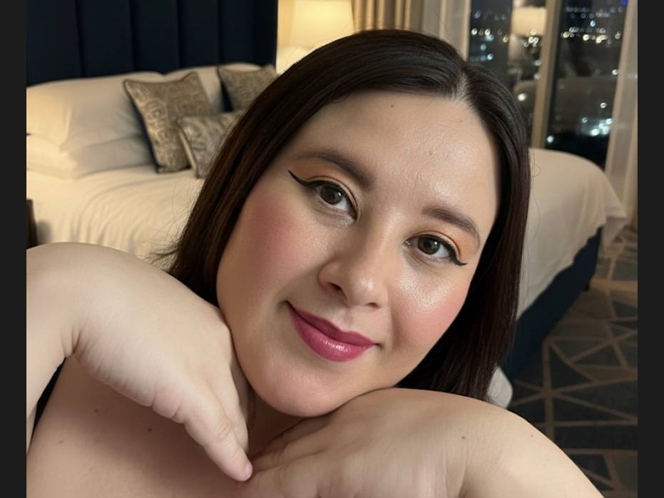 Performer nicolebbwhot Photo 1