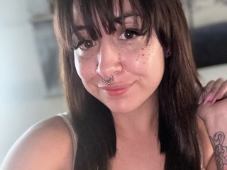 AstraPlease immagine del profilo del modello di cam